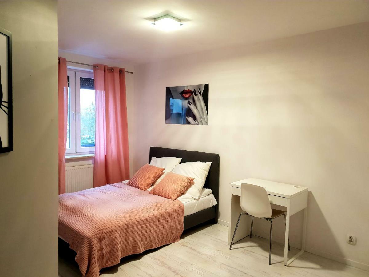Apartament Szafir Zielona Góra Extérieur photo